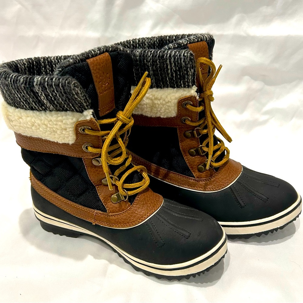 GLOBALWIN Women's Waterproof Winter Boots Size 7- LIKE NEW!!!!